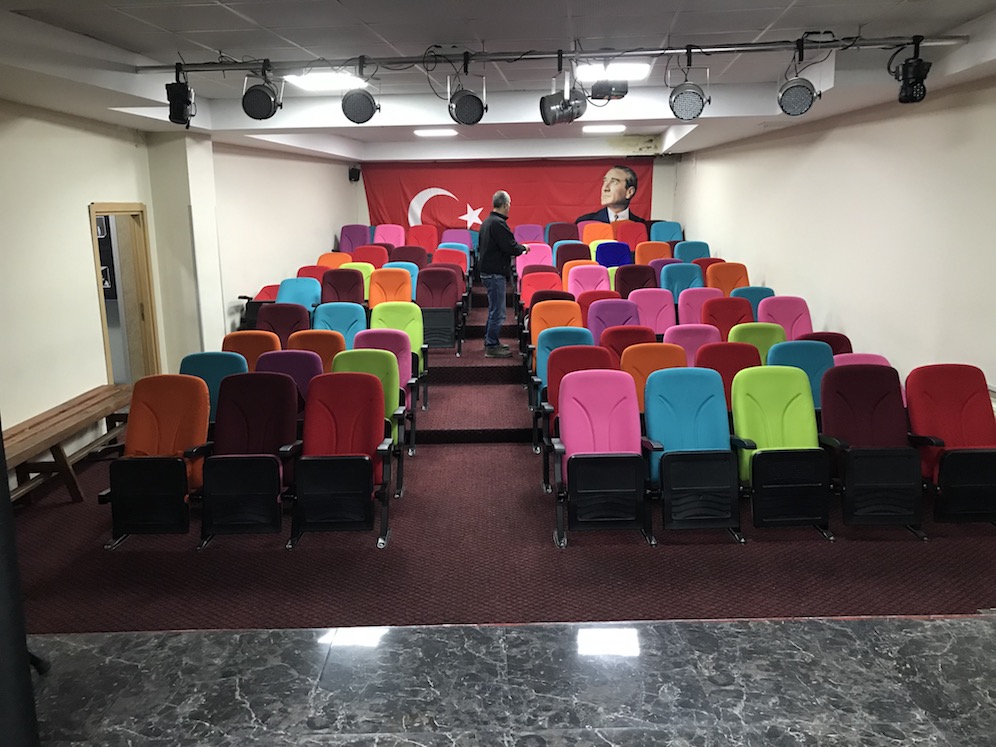 konferans koltuk sistemleri ve konferans koltuğu üreticisi