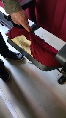 konferans koltugu tamiri ve sünger